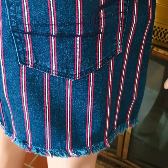 American Eagle Striped Mini Skirt 6 Red White Blue Super Stretch Denim Cut Off - Picture 7 of 12